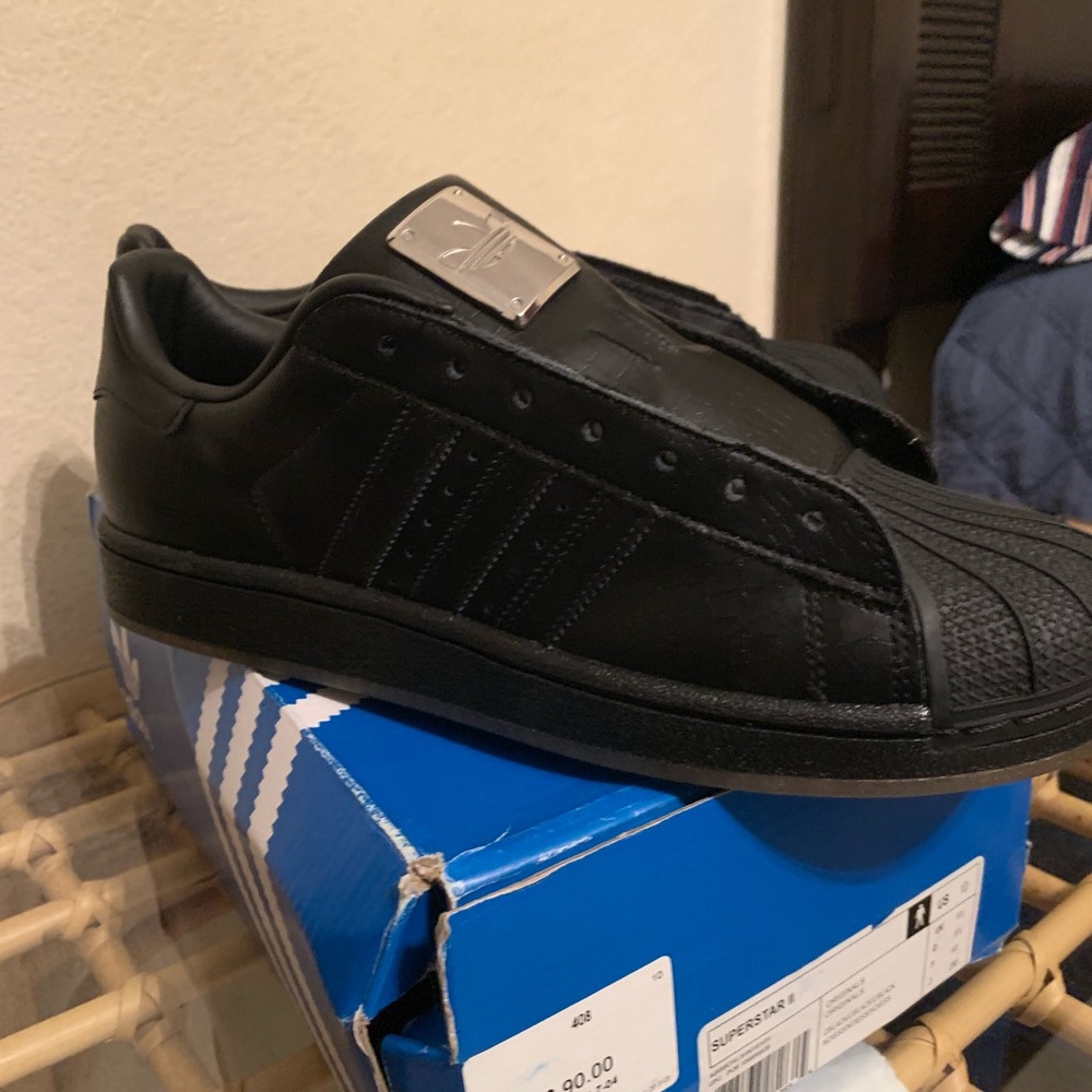 ADIDAS SUPERSTAR PLAQUE (RARE EDITION) size 10